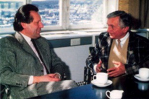 ORF-Intendant Johannes Kunz interviewt den Major a.D. Carl Szokoll als Zeitzeuge des Kampfes der österreichischen Widerstandsbewegung im Kampf gegen Adolf Hitler und für die Republik Österreich. Foto: privat