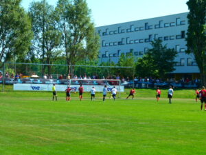 Das 1 : 0 bereits nach sechs Minuten.