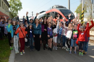 Bundesministerin Bures, Vorstandsdirektorin der ÖBB-Personenverkehr AG Birgit Wagner und Vorstandsdirektor der Rail Cargo Austria AG Erik Regter in der ÖBB-Lehrwerkstätte in Floridsdorf. Foto: ÖBB/Marek Knopp