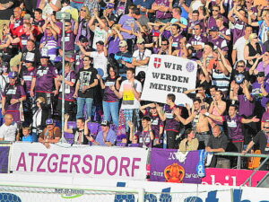 Die Austria-Fans in freudiger Erwartung: Foto: oepb 