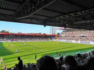 Generali-Arena-Impression knapp vor der Halbzeit. Foto: oepb