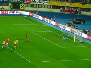 David Alaba schießt das 1:0 gegen Schweden. Foto: oepb