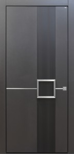 Die neue „Current B57“ ist sowohl in einer T1- als auch in einer T2-Variante erhältlich. Den Blickfang bildet der über die gesamte Türblatthöhe laufende, flächenbündige Glasdekor. Foto: TOPIC