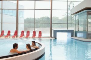 Thermenlandschaft Whirlpool. Foto: Cathrine Stukhard / Therme Wien