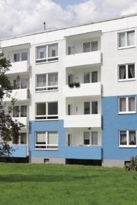 ... schnell und unkompliziert auszubessern. Beide Fotos: Saint-Gobain Weber