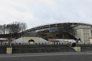  Man kann die alte Pracht dieses Areals von aussen noch erahnen, wenngleich der Ruhm von einst mehr und mehr verblasst. Foto: oepb