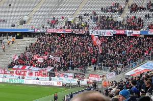 ... und andererseits der Gast aus der auptstadt von Nordrhein-Westfalen, Düsseldorf. Auch die Fortunen sind Kummer mit ihrem Team gewöhnt. Beide Fotos: oepb