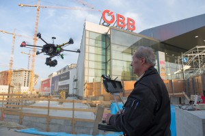  Als wahres Highlight präsentierten sich die High-Tech-Drohnen. Foto: ÖBB Zenger 