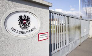 ... und von zahlreichen Kasernenschließungen ... Foto: SIMADER