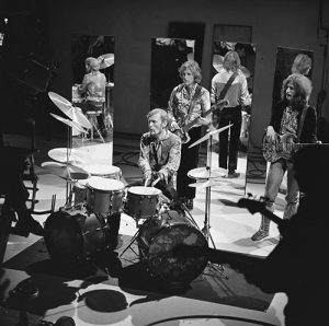 Cream performing on the Dutch television program Fanclub in 1968. Foto: Wikipedia