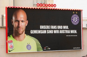 Zum Werbe-Slogan hätte auch sehr gut gepasst, dass man nun zwei Jahre im Prater spielt. So frei nach dem Motto: "Gemeinsam ins Wiener Stadion - kommt alle mit!" Leider wurde auch diese Werbemöglichkeit der Wiener Austria komplett verschlafen. Foto: oepb.at