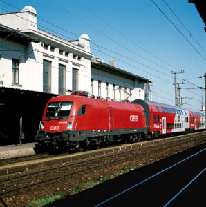 Erneuerungs- und Instandhaltungsarbeiten stehen den Sommer über am Bahnhof zu Wien-Hütteldorf an. Foto: ÖBB / Deopito 