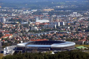 Blick auf das Wörthersee Stadion zu Klagenfurt im Stadtteil Waidmannsdorf. Foto: Hans Jaritz