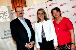 Von links: Vizepräsident der NÖ Ärztekammer OA Dr. Ronald Gallob, LR Ulrike Königsberger-Ludwig, Vizepräsidentin der Arbeiterkammer NÖ Frau DMTF Gerda Schilcher Foto: Michael Permoser