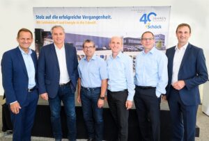 Im Bild von links: Alfons Hörmann, Ing. Peter Jaksch, August Brügel, Dr. Harald Braasch, Thomas Stürzl, Dipl.Ing. (FH) Michael Bär, MAS. Foto: Schöck Bauteile GmbH / Stefanie J. Steindl