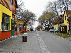 Herbstliche Idylle im Böhmischen Prater zu Wien-Favoriten. Ab März 2020 nimmt der kleine Rummel wieder seinen Lauf. Foto: oepb