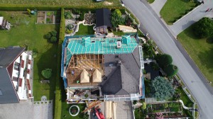 Die aktuellen Gegebenheiten rücken den Wohlfühlfaktor in den eigenen vier Wänden noch stärker als sonst in den Mittelpunkt. Foto: © BMI Österreich