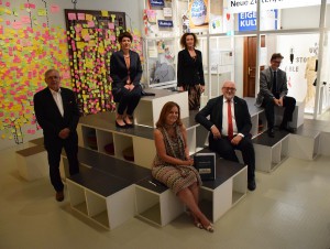 PodiumsteilnehmerInnen der HdGÖ-Veranstaltung „Motor Wirtschaft. Krieg, Folgen und Aufbruch“. Von links: Oliver Rathkolb, Monika Sommer, Alix Frank-Thomasser, Andreas Matthä, Christoph Neumayer und Konstanze Breitebner, Foto: Haus der Geschichte Österreich