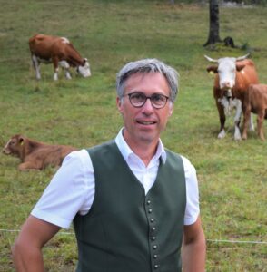 "Die aktuelle Weideregelung für die Bio-Landwirtschaft ist auch im kommenden Jahr 2021 gültig.“, so Bauernbund-Präsident Georg Strasser. Foto: © Bauernbund 